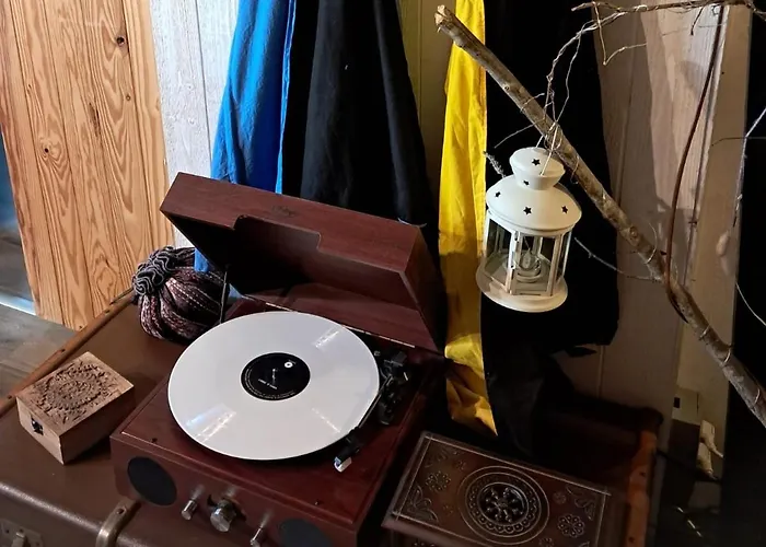 La Chambre Secrete
